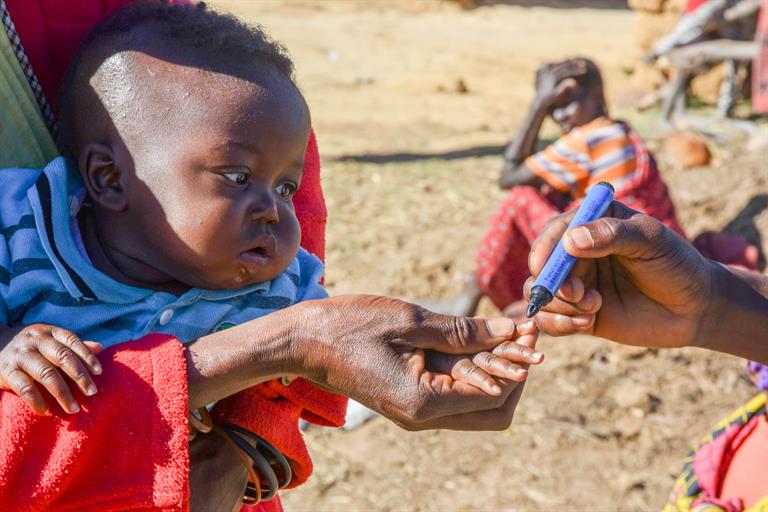 Polio vaccination campaigns resumed in July 2020 in Angola